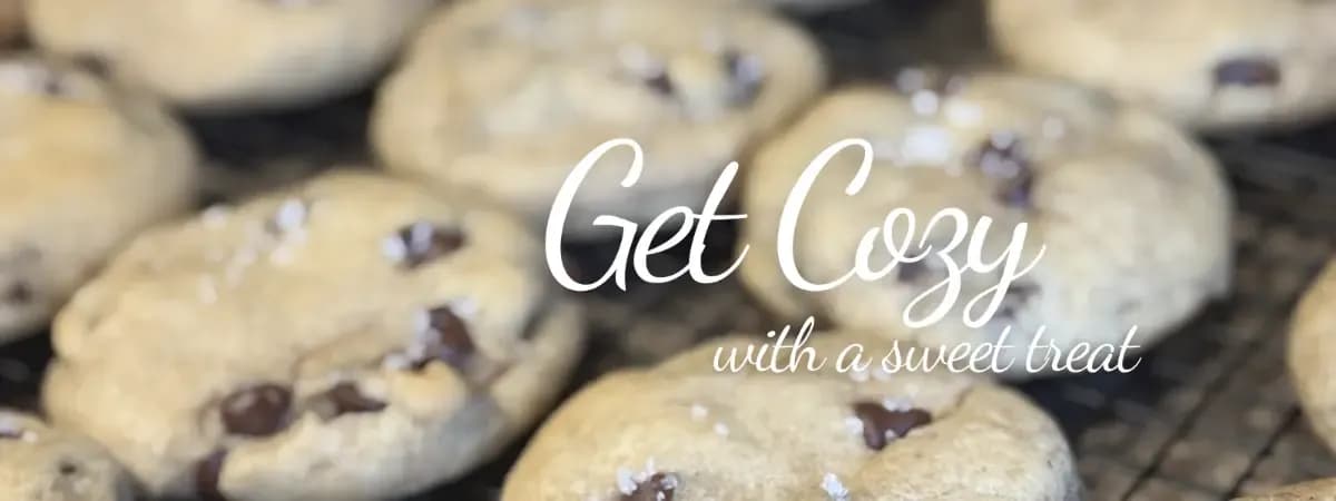 Cozy Crumbs Cottage Bakery banner