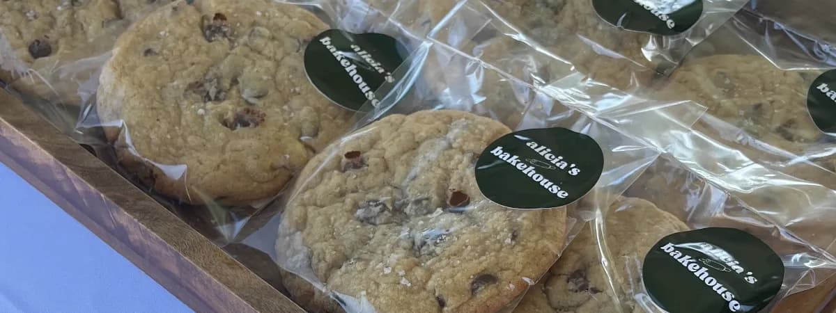 Alicia's Bakehouse banner